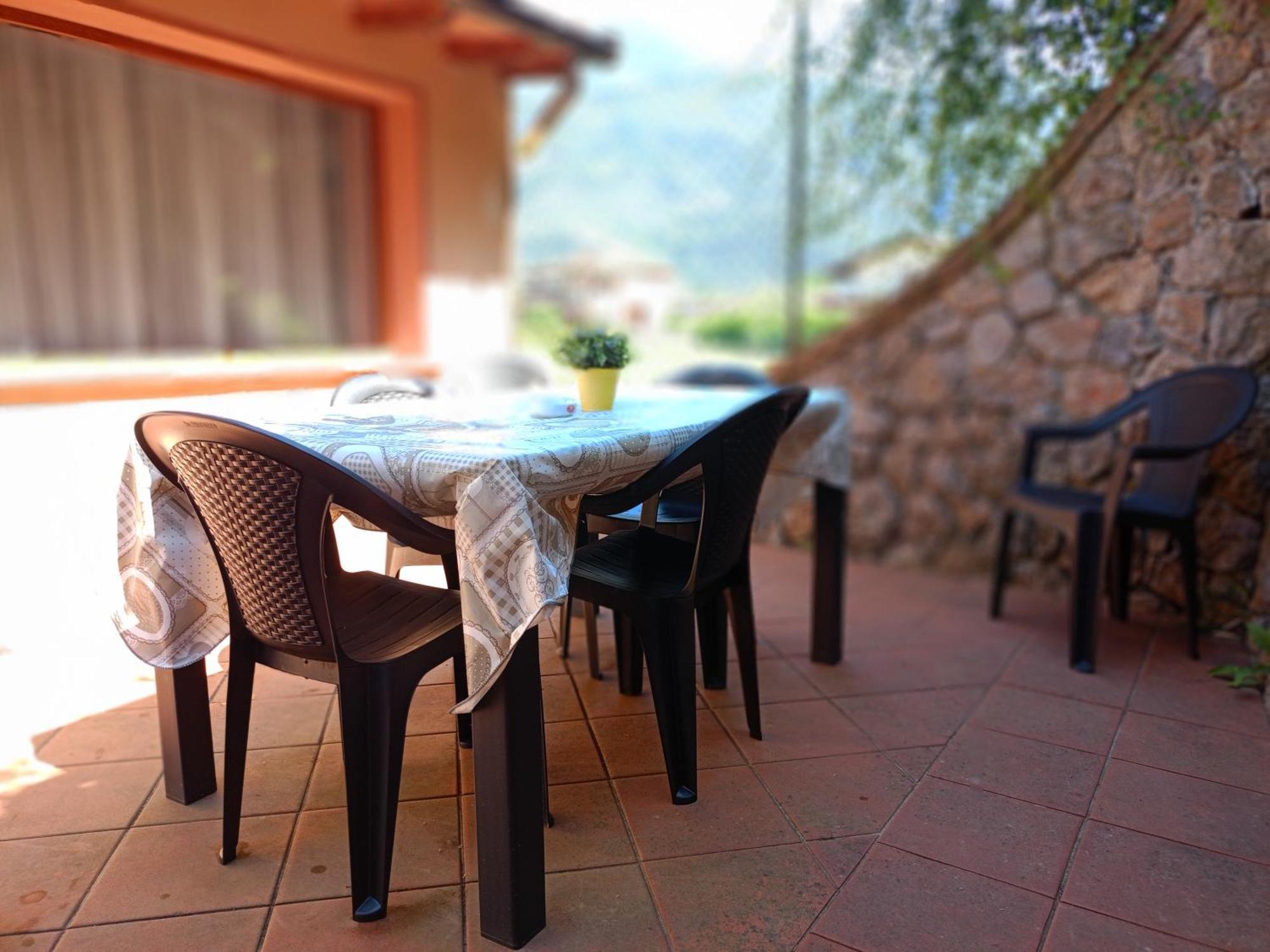 Per Chi Ama Mare E Montagna! Camaiore Exterior foto
